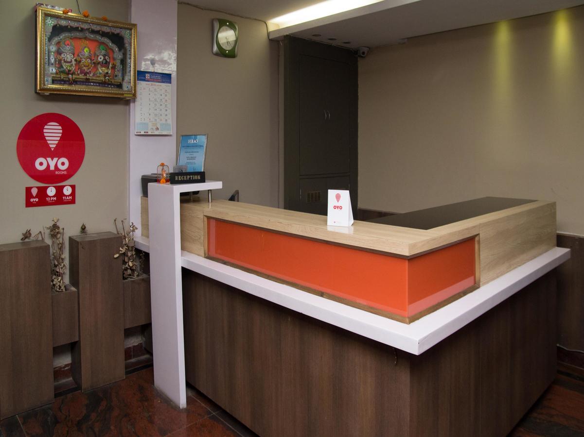 Oyo 3881 Venus Nxt Hotel บูบันเนสชวาร์ ภายนอก รูปภาพ